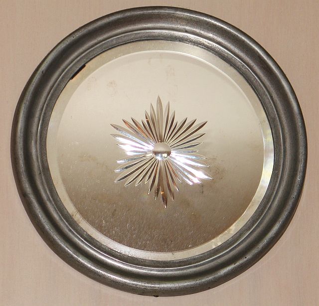 English Reverse Cut Mirror