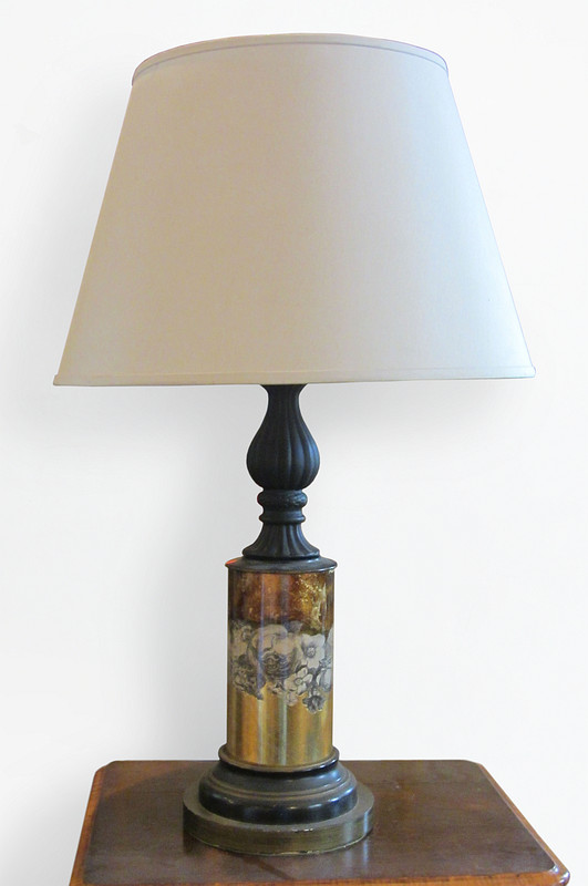 French <i>Eglomisé</i> Decorated Lamp